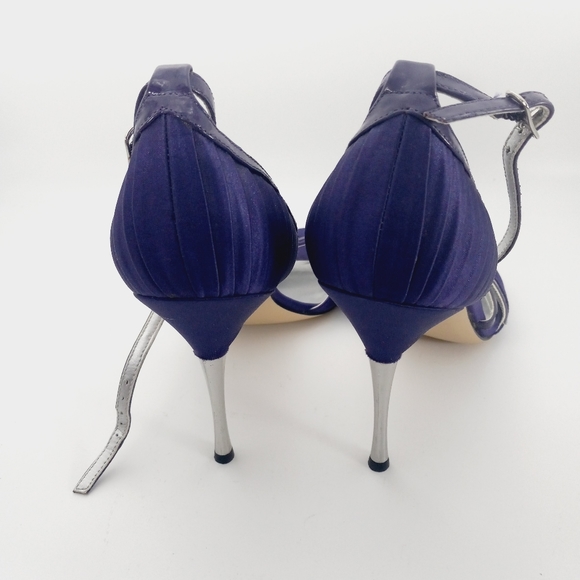 GUESS PURPLE HEELS - Picture 4 of 7